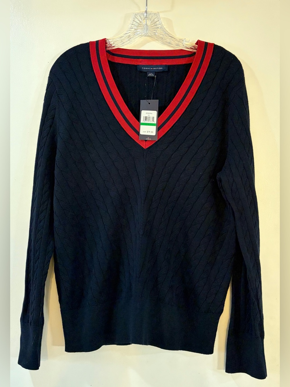 TOMMY HILFIGER WOMEN'S V-NECK CABLE KNIT SWEATER Sz Large NWT